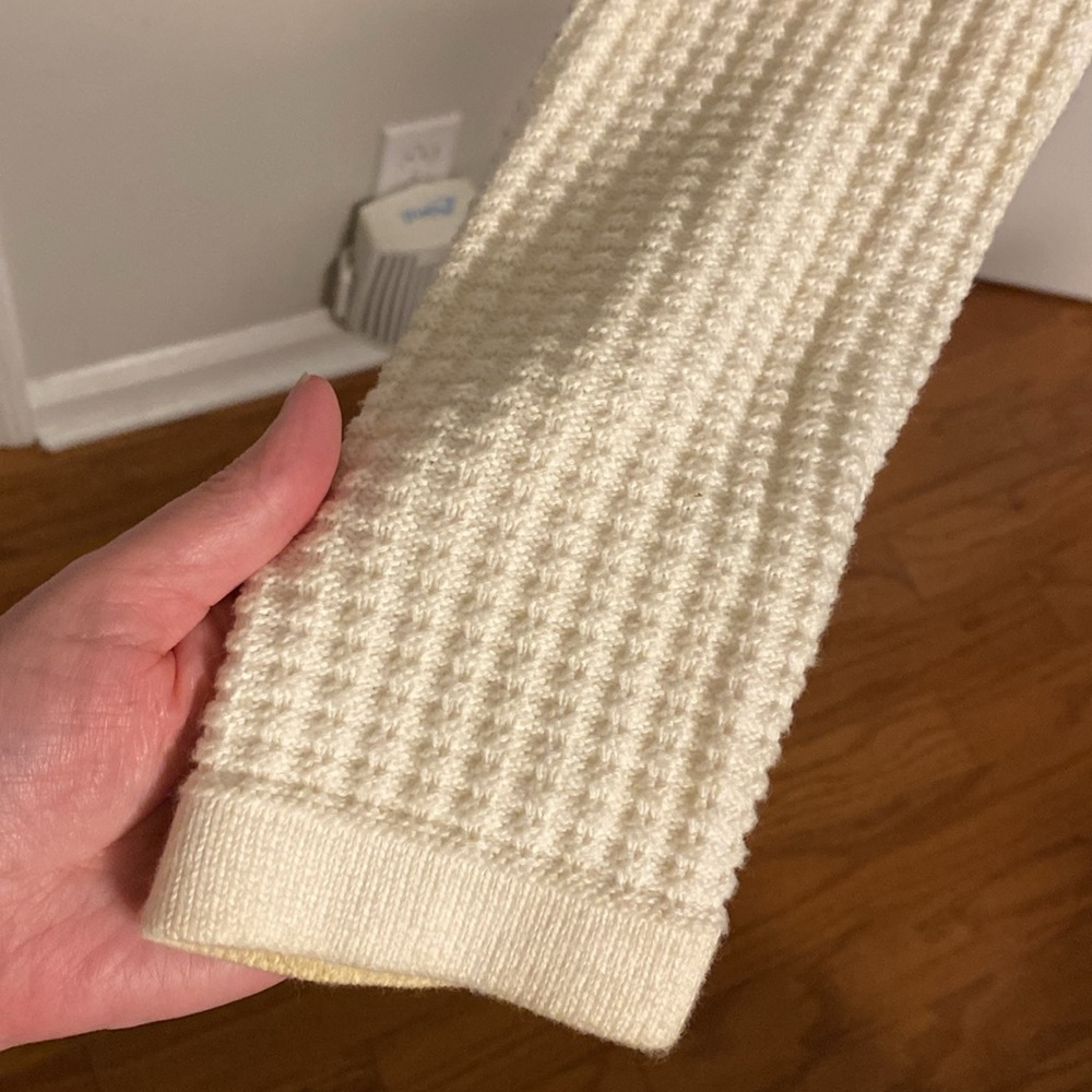 Cabi Gabrielle Cardigan - Picture 5 of 10